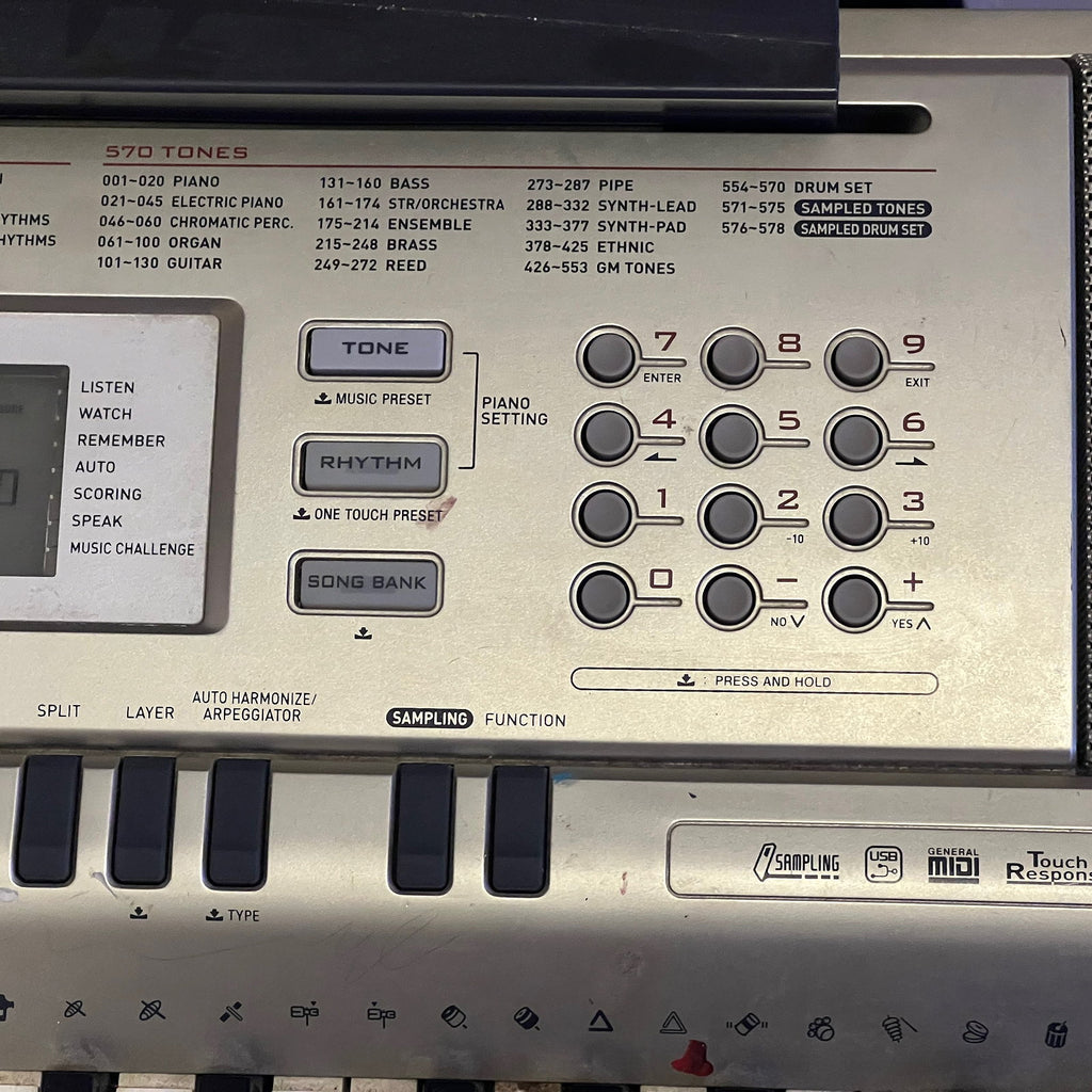 Casio WK-200 76-Key Electronic Keyboard, Used