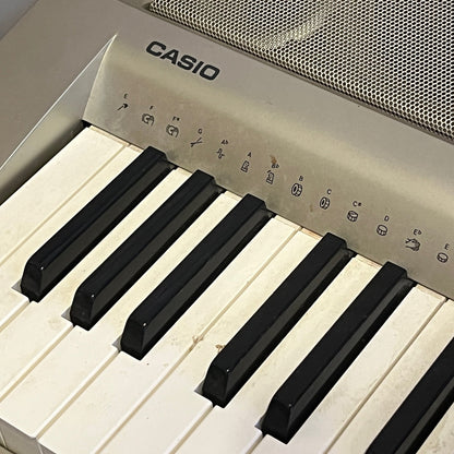 Casio WK-200 76-Key Electronic Keyboard, Used