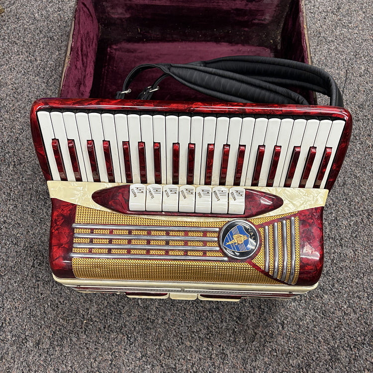 Cavalier 3 Reed Piano Accordion, Red