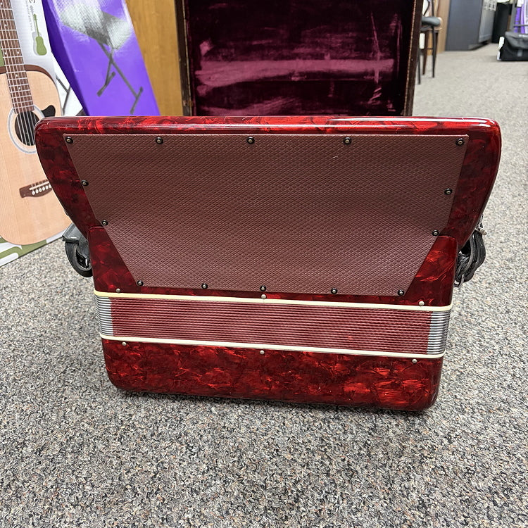 Cavalier 3 Reed Piano Accordion, Red