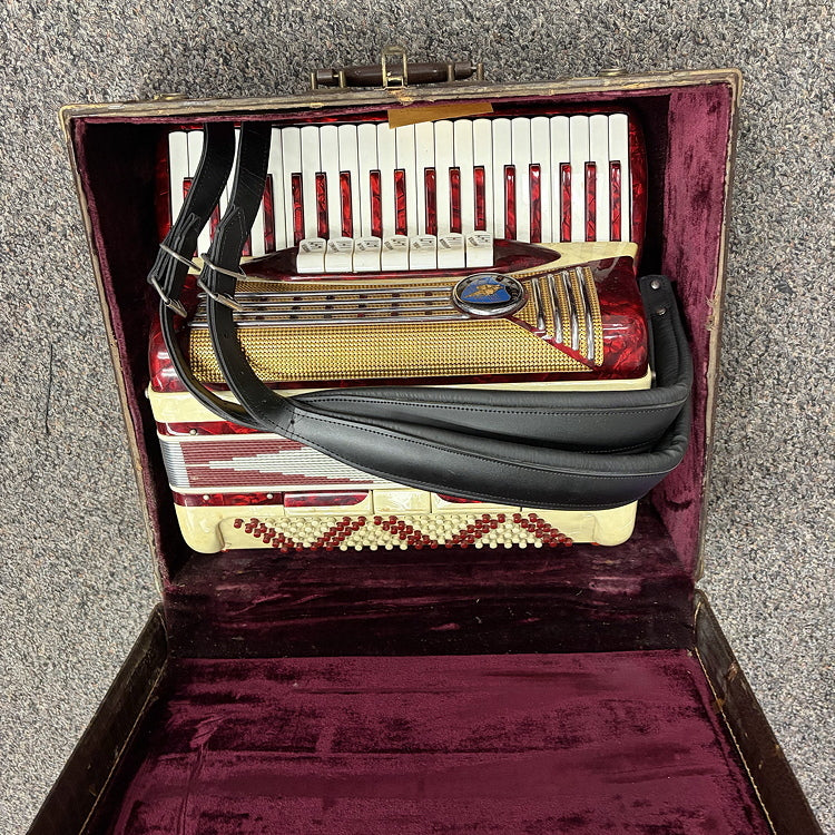 Cavalier 3 Reed Piano Accordion, Red