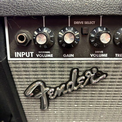 Fender Frontman 15G Guitar Amplifier - Used