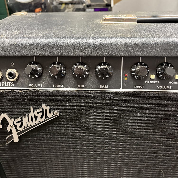 Fender Frontman 212R 2-Channel 100-Watt 2x12" Solid State Guitar Combo 2008 - 2013