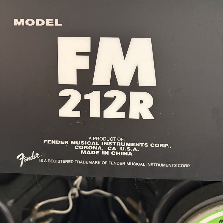 Fender Frontman 212R 2-Channel 100-Watt 2x12" Solid State Guitar Combo 2008 - 2013