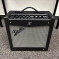 Fender Mustang I V.2 20-Watt 1x8" Modeling Guitar Combo, Used