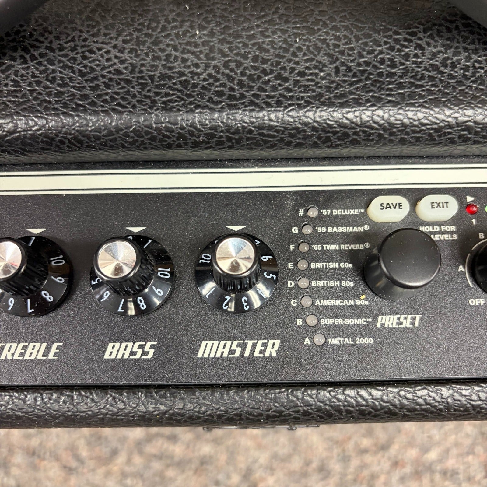 Fender Mustang I V.2 20-Watt 1x8" Modeling Guitar Combo, Used