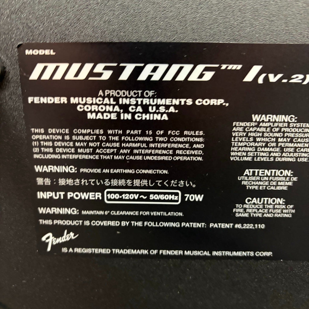 Fender Mustang I V.2 20-Watt 1x8" Modeling Guitar Combo, Used
