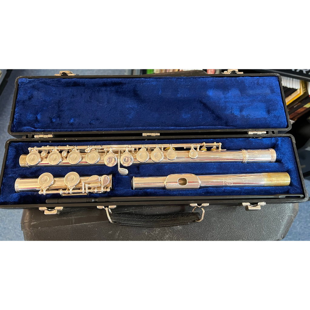 Gemeinhardt 2SP Flute Nickel Silver finish (used)