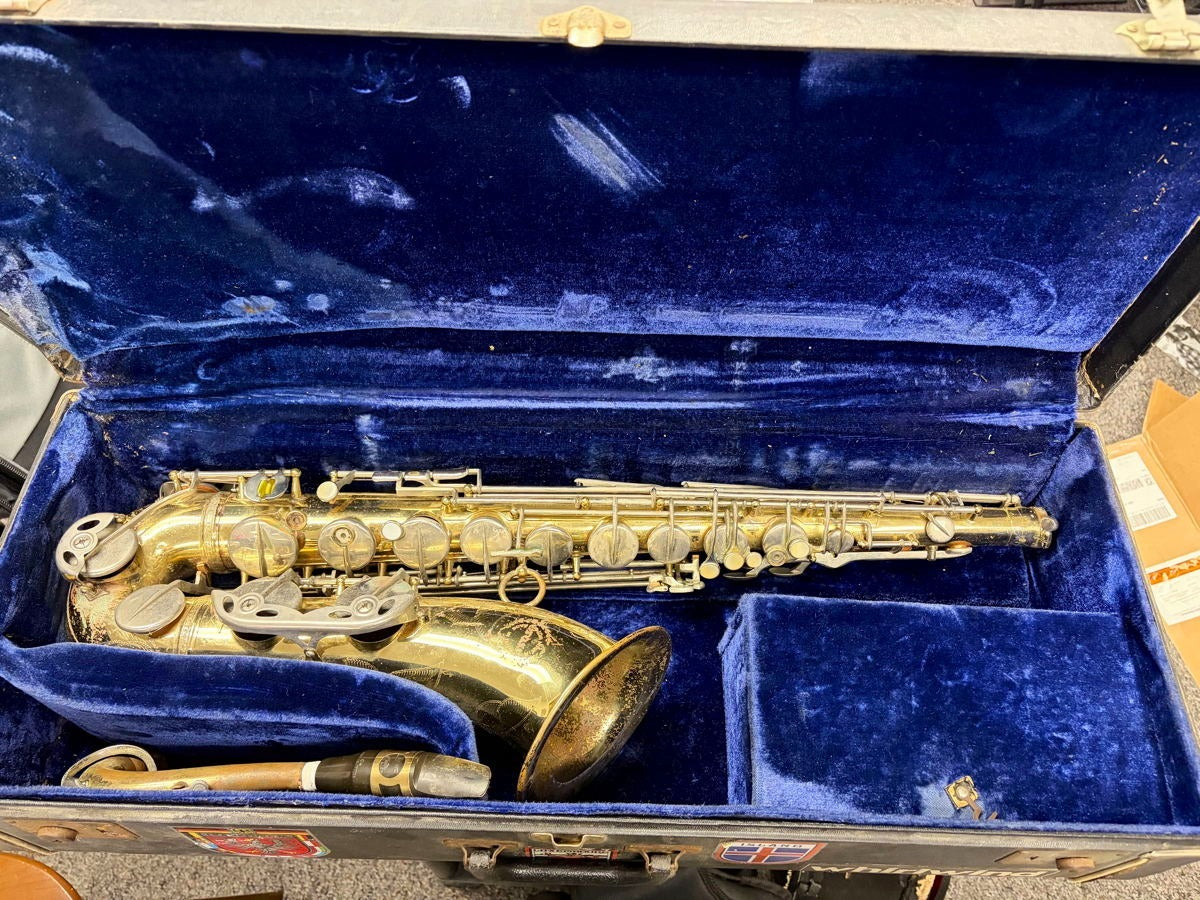 Grassi Italian Tenor Saxophone 1960s for parts or restoration