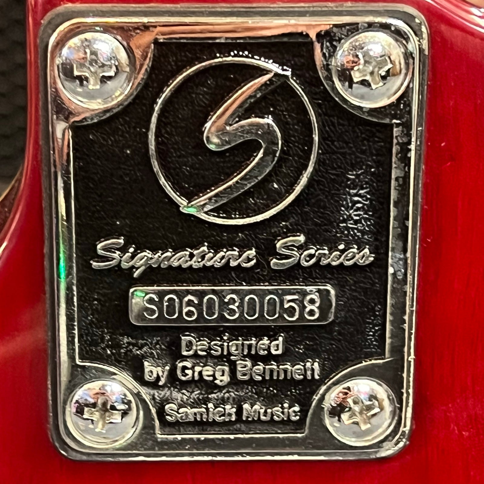 Greg Bennett Design by Samick Avion AV-1/WR Wine Red Used
