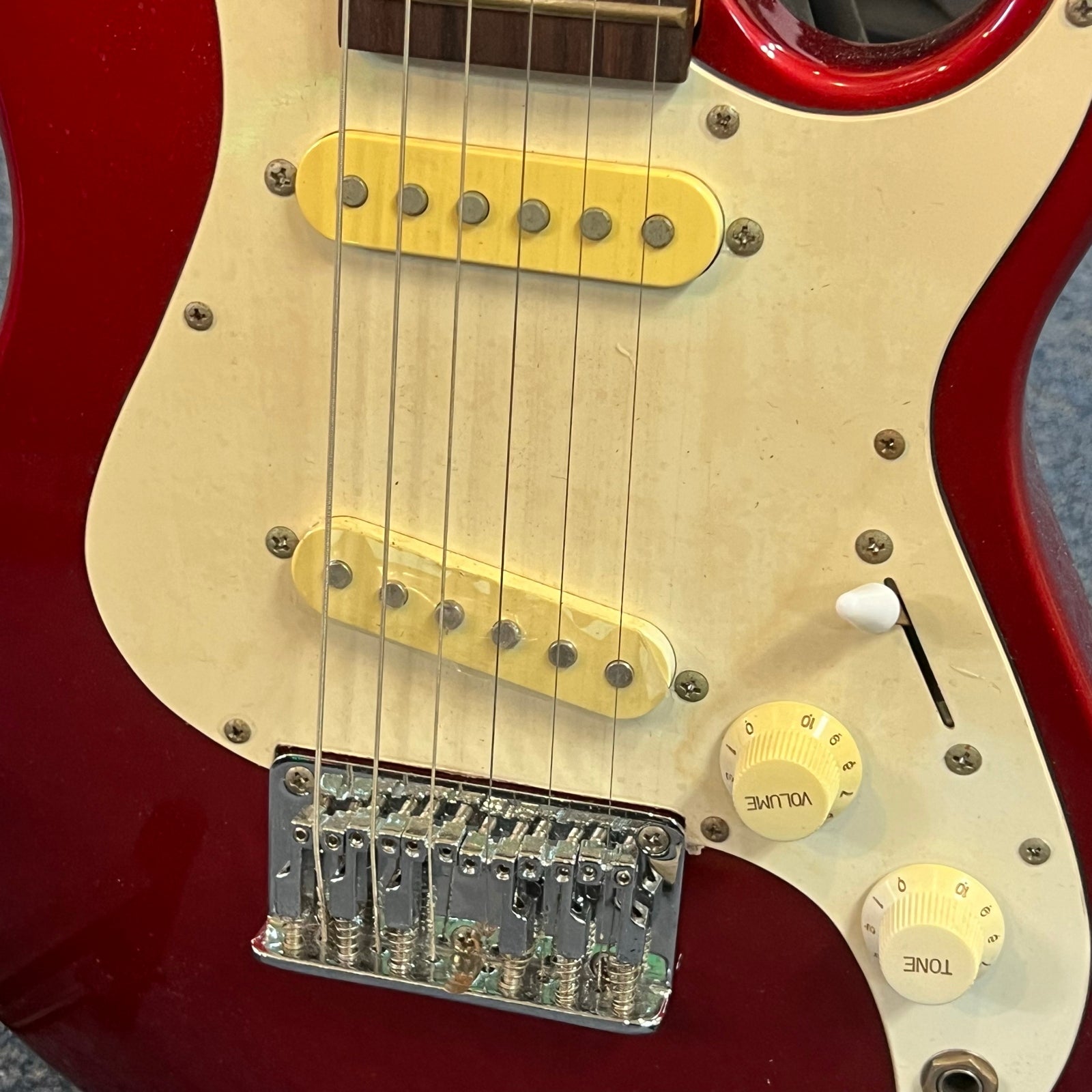 Greg Bennett Samick MMB1 Malibu Red Mini Electric Guitar - Used