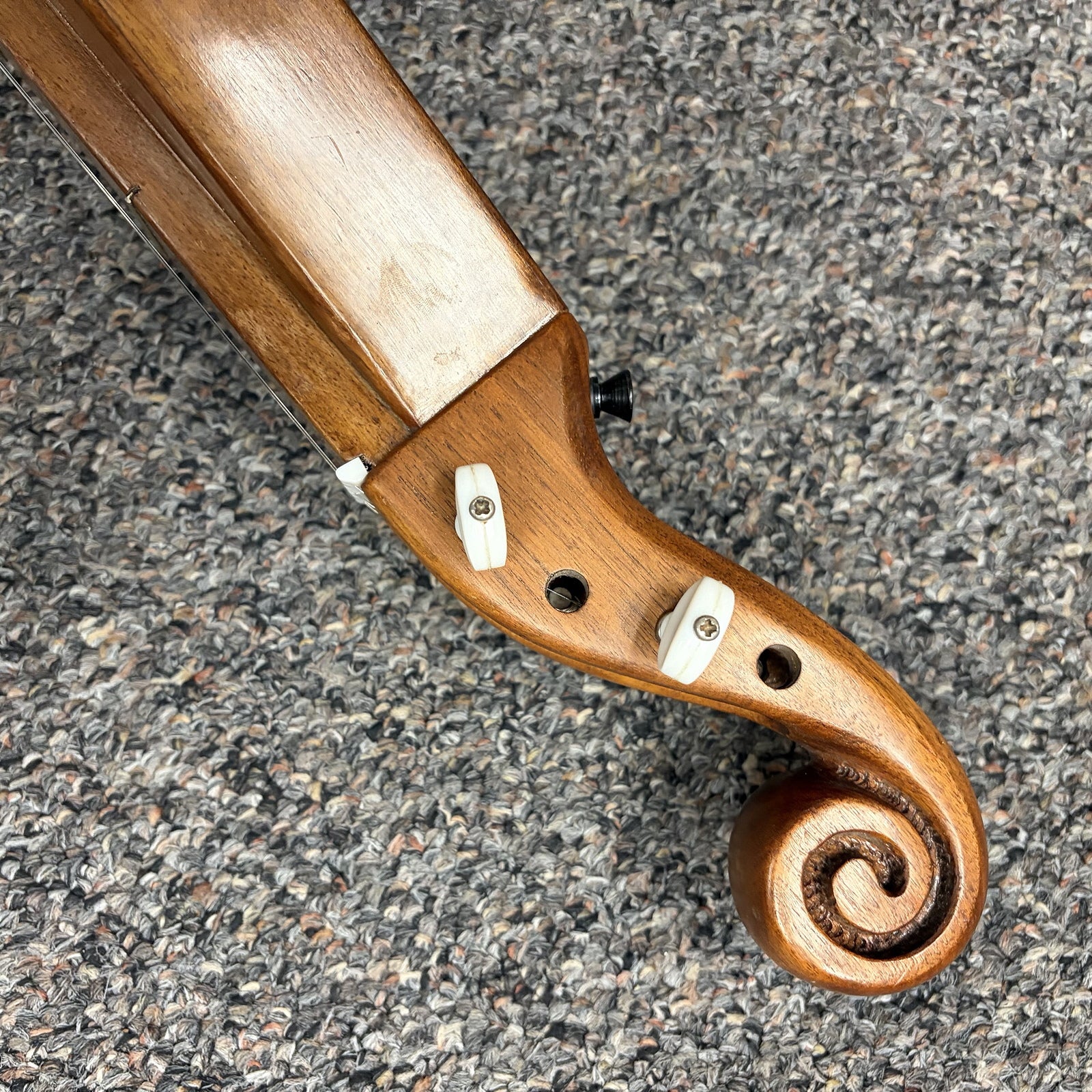 Hourglass Mountain Dulcimer 1970s, brand unknown with case