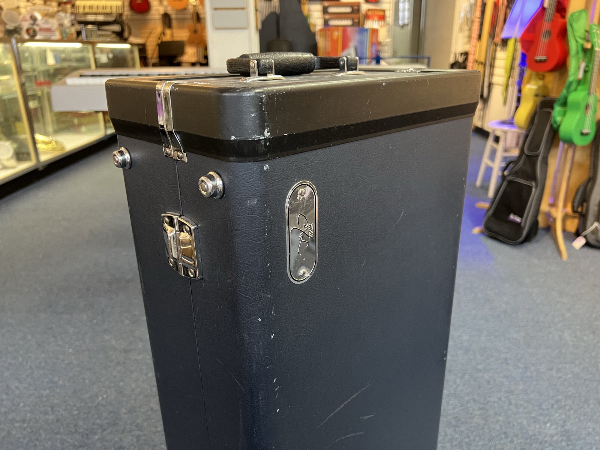 Jupiter Hard Shell Tenor Saxophone Case used