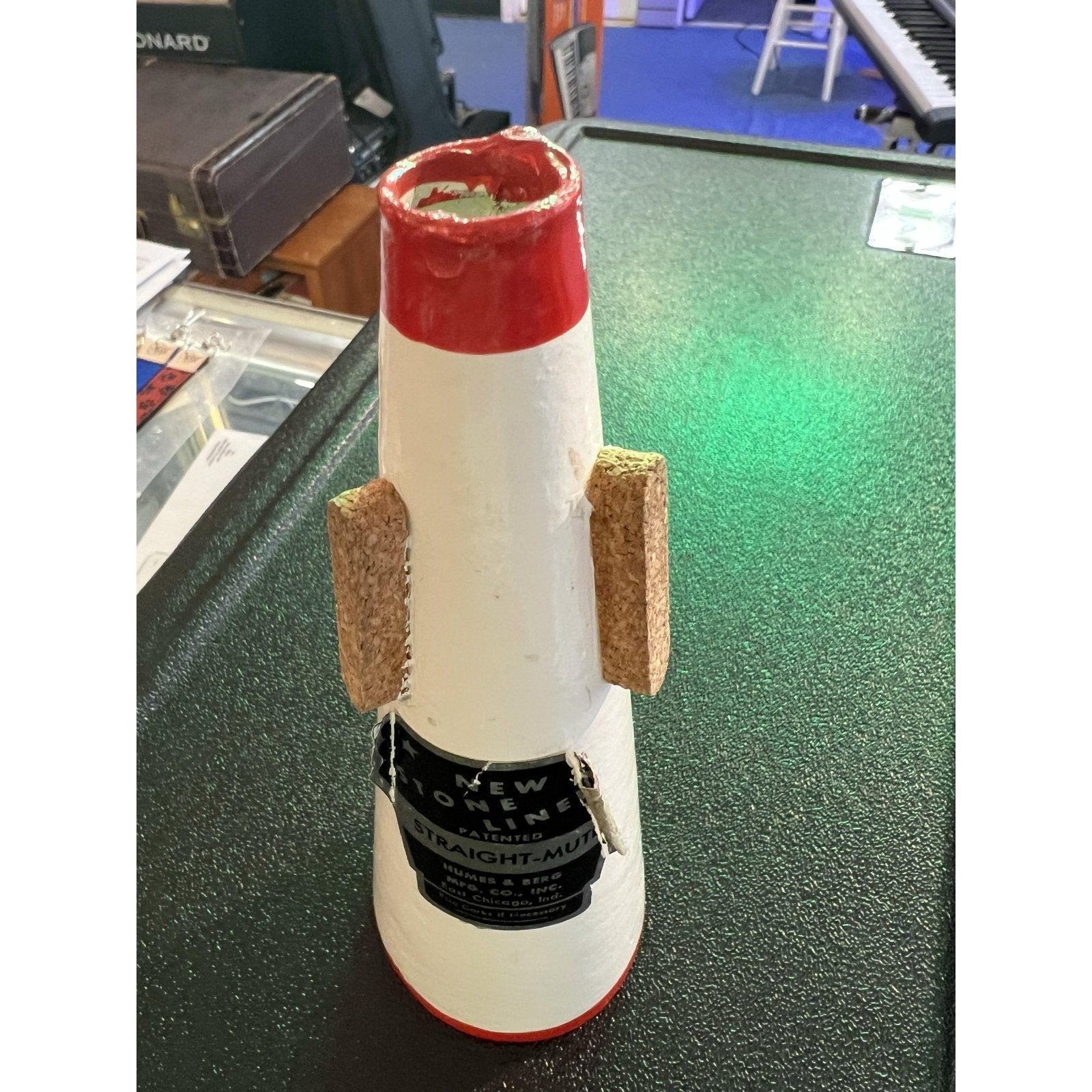 Humes & Berg Stone Lined Trumpet Straight Mute 101 (used)