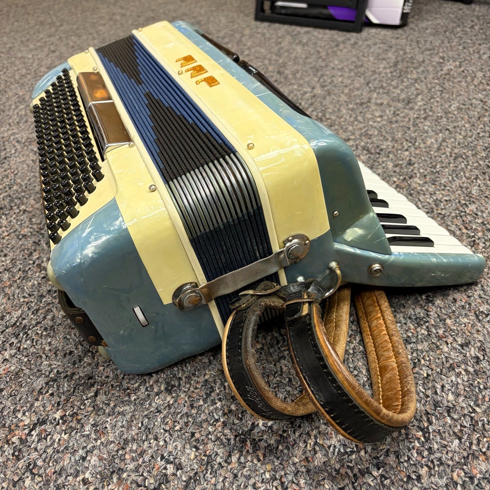 Imperial Lindo Italian Piano Accordion, Used