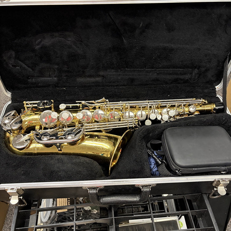 King Empire Alto Saxophone Used