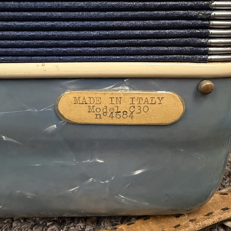 Lindo Blue Piano Accordion