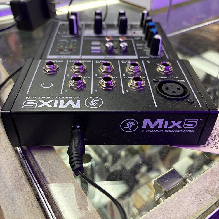 Mackie MIX5 Mic / Line Mixer - Used