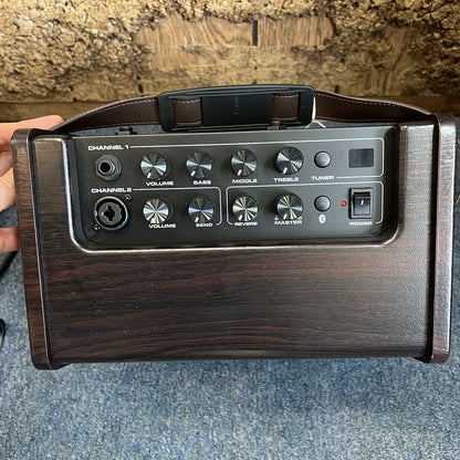 NUX AC-25 Rechargable Acoustic Amp