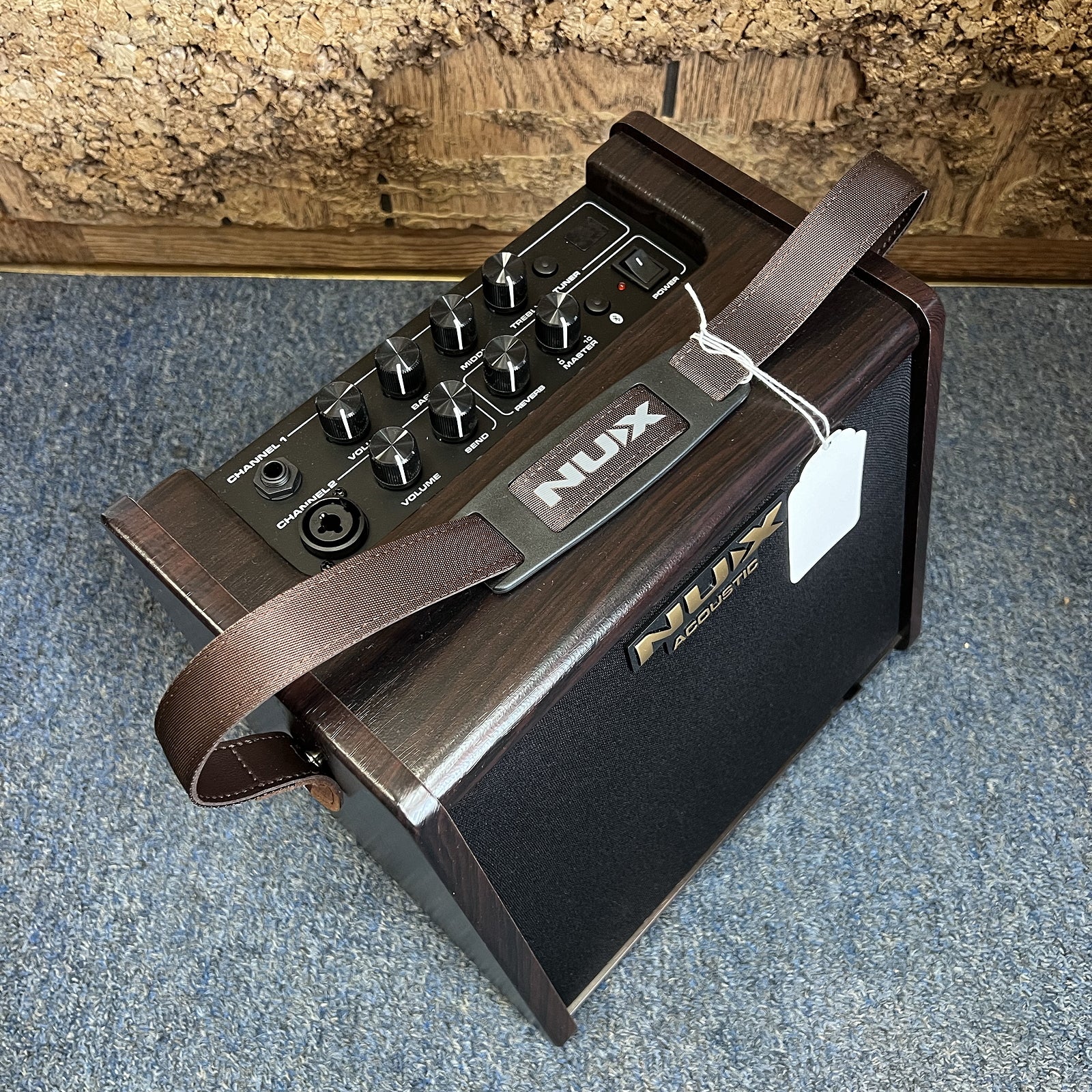 NUX AC-25 Rechargable Acoustic Amp