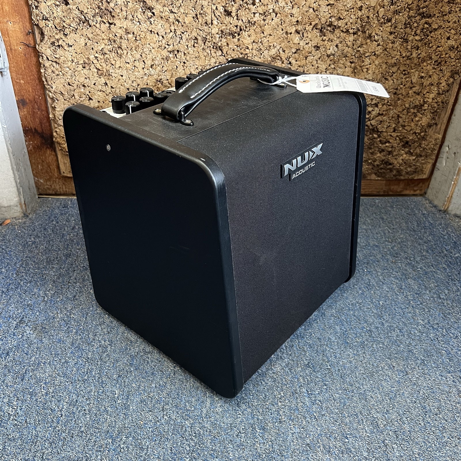 NUX Stageman II Studio AC-60 60-watt 1 x 6.5-inch Acoustic Guitar Combo Amp