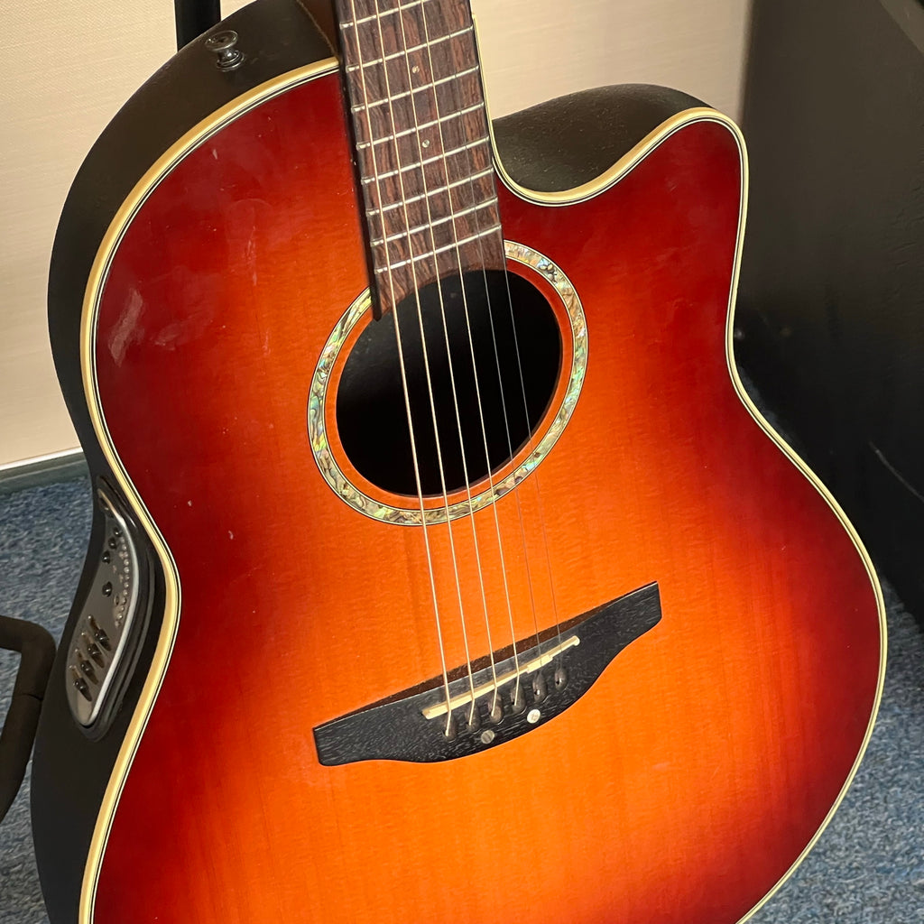 Ovation Acoustic-Electric Guitar Pinnacle CU 147 Sunburst – Used