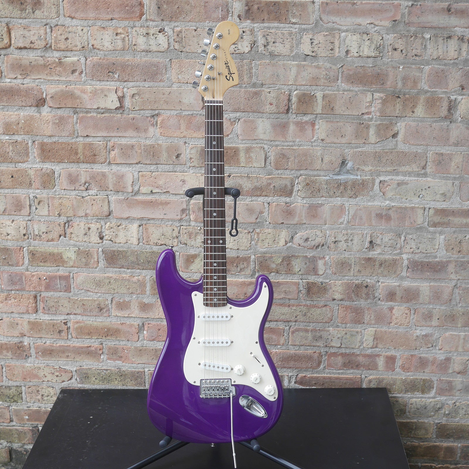 Fender Squier Affinity Strat Purple Used