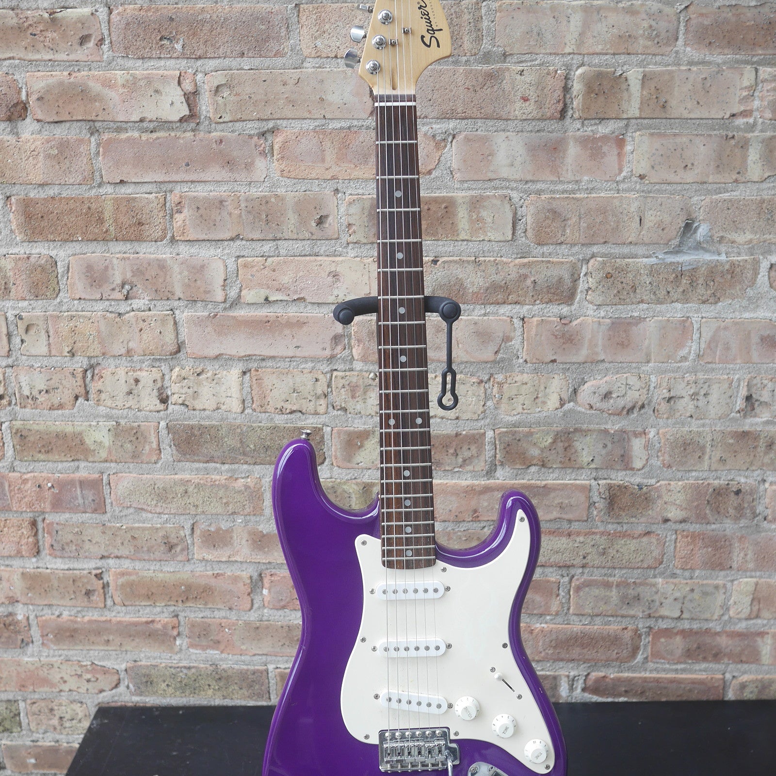 Fender Squier Affinity Strat Purple Used
