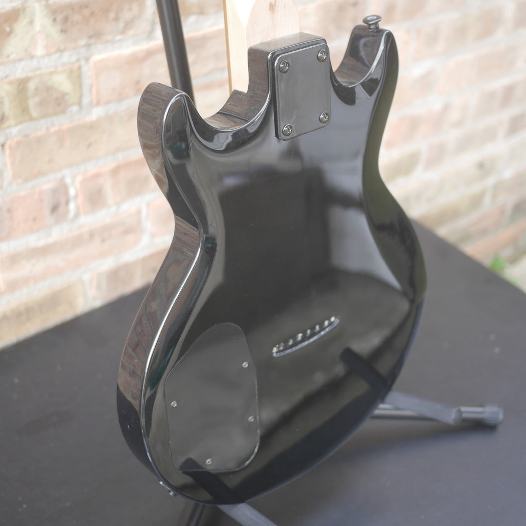 Ibanez GIO Double Cutaway Electric Guitar Black used