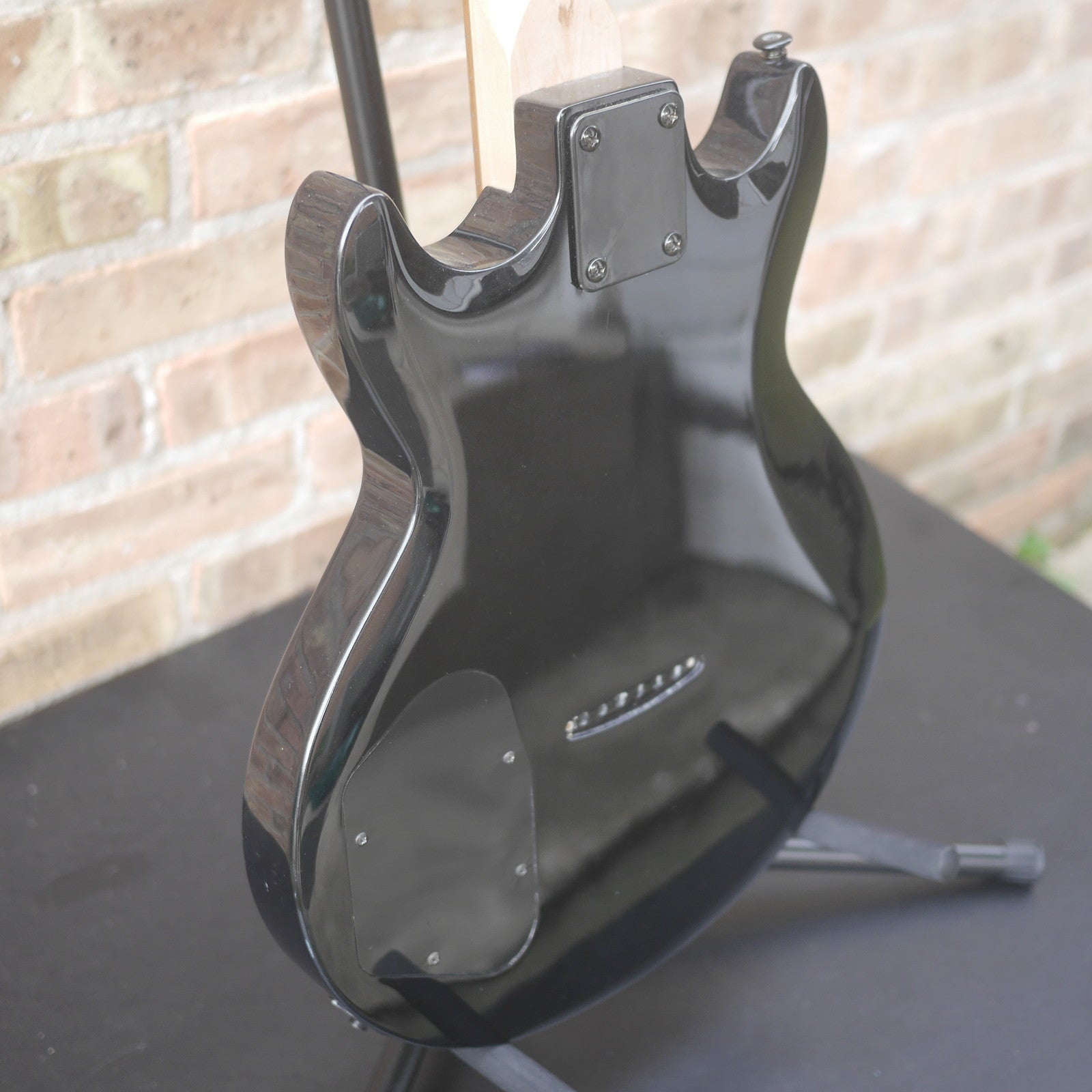 Ibanez GIO Double Cutaway Electric Guitar Black used