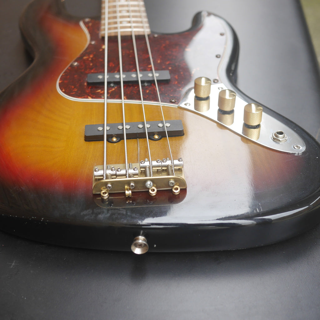 Fender Squier Affinity JBass Jazz Bass Sunburst