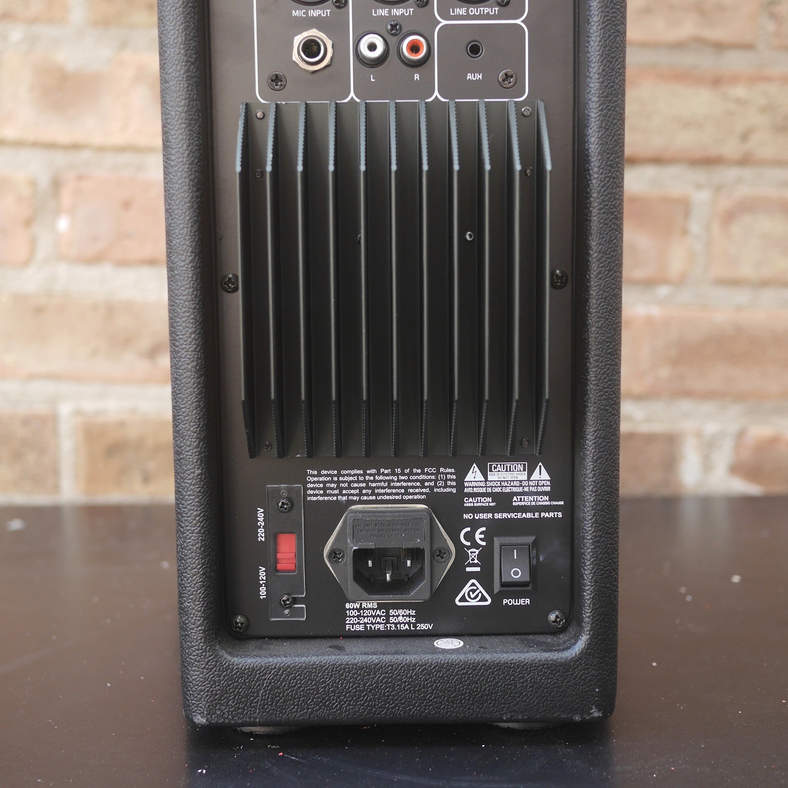Powerwerks PWRP3 120 watt 3-Ch Active PA Column w/ LCD BT True Stereo Link