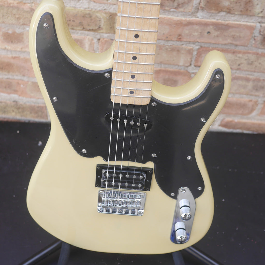 Fender Squier Strat '51 Rare Blonde Finish w/black PG 2005 Rare Like new