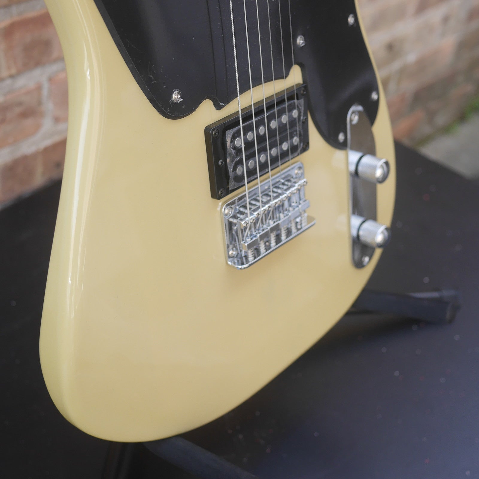Fender Squier Strat '51 Rare Blonde Finish w/black PG 2005 Rare Like new