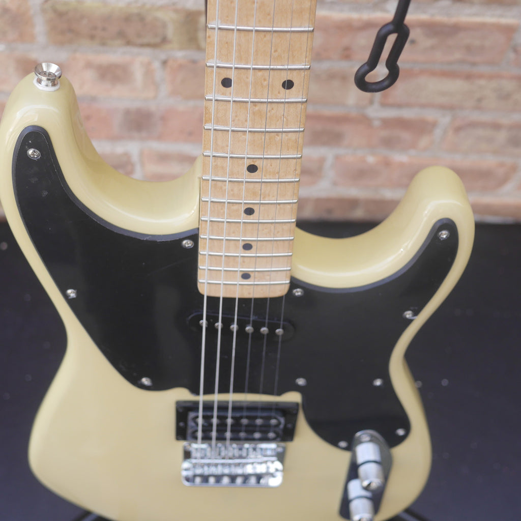 Fender Squier Strat '51 Rare Blonde Finish w/black PG 2005 Rare Like new