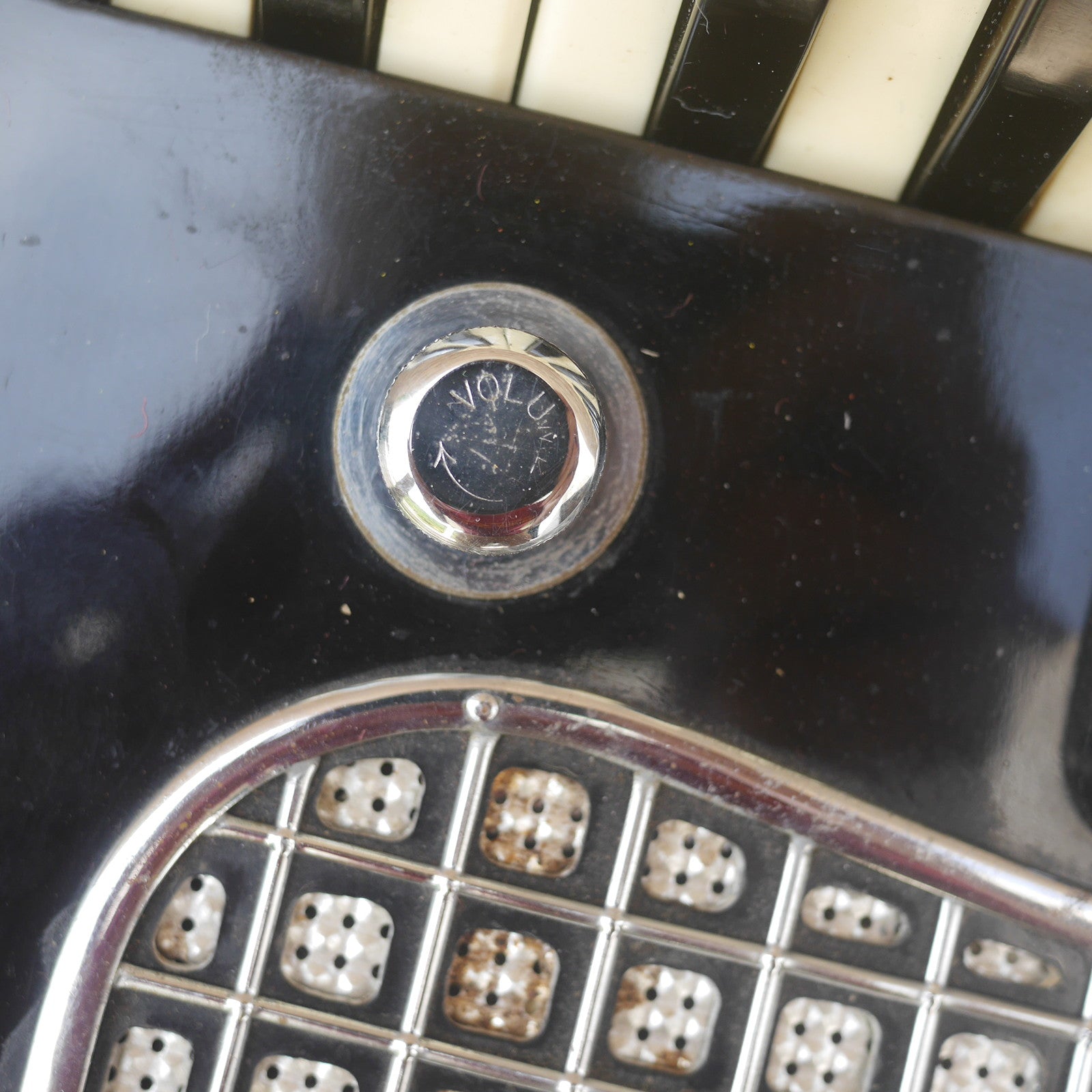 Temple Piano Accordion 120 Bass, LMH, Microphone.  Black.  1950s