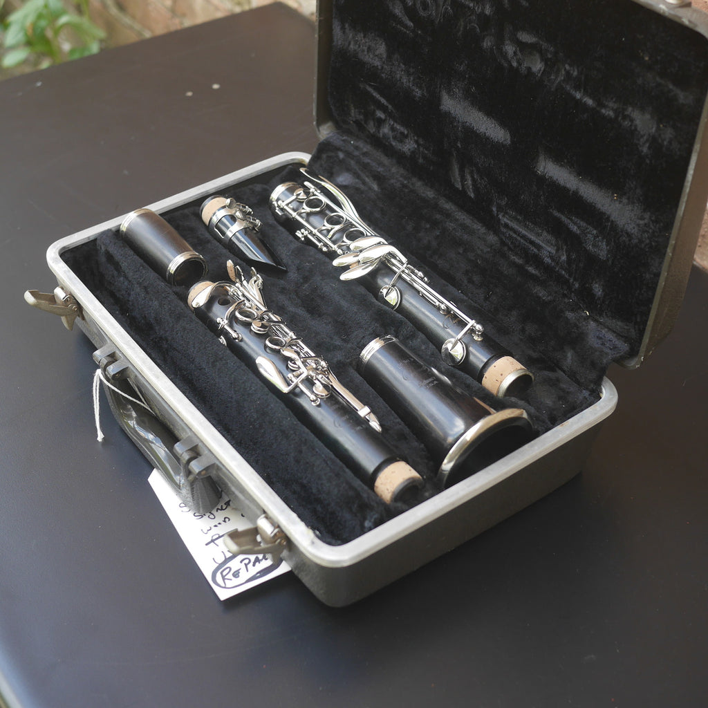 Selmer Signet 100 Wooden Clarinet Refurbished