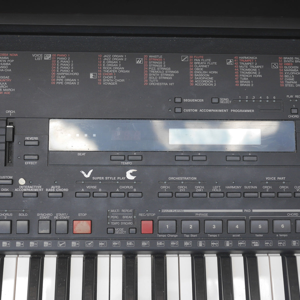 Yamaha Portatone Electronic Keyboard PSR-5700