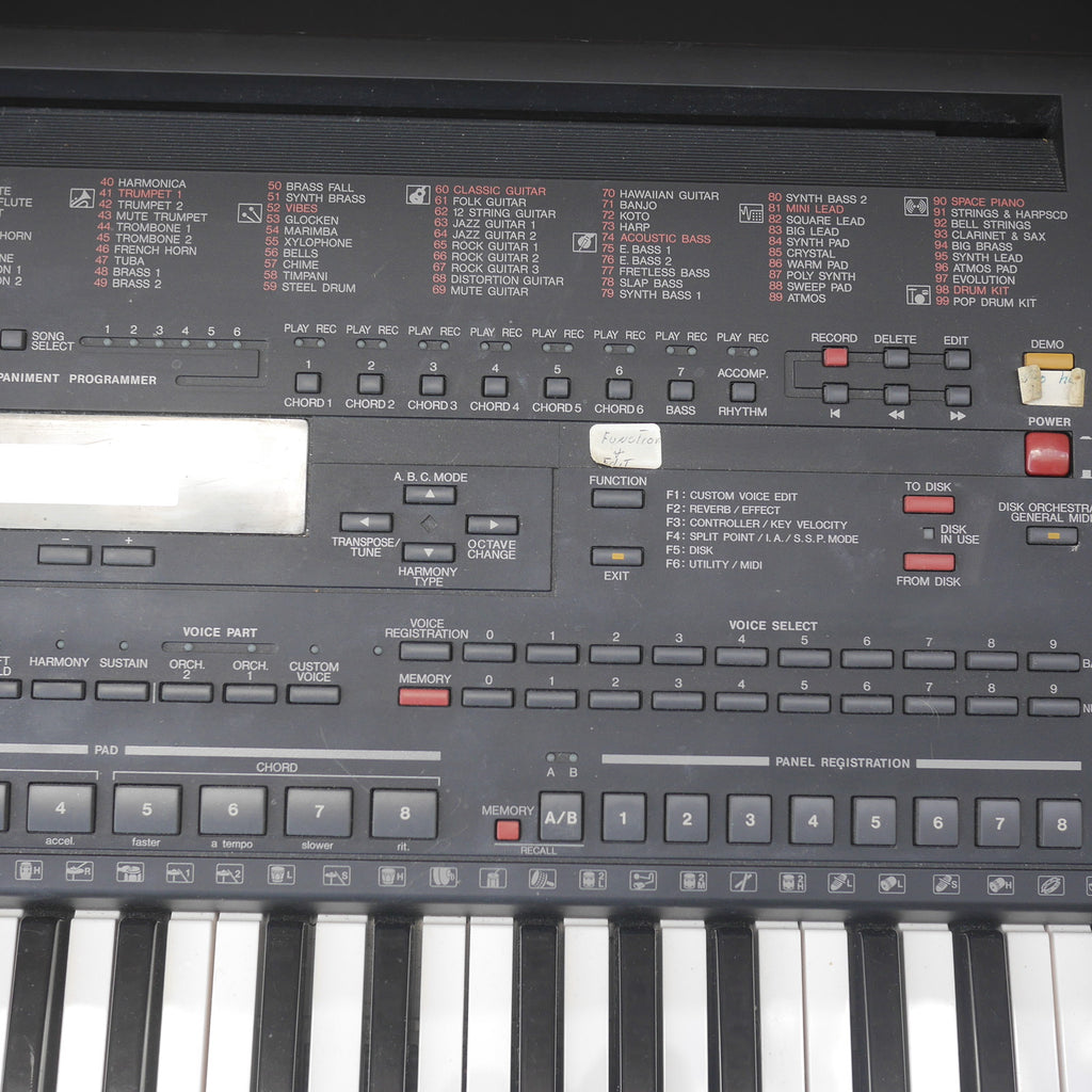 Yamaha Portatone Electronic Keyboard PSR-5700
