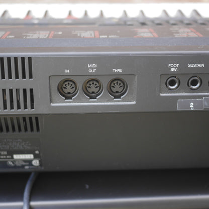 Yamaha Portatone Electronic Keyboard PSR-5700