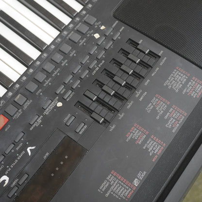 Yamaha Portatone Electronic Keyboard PSR-5700