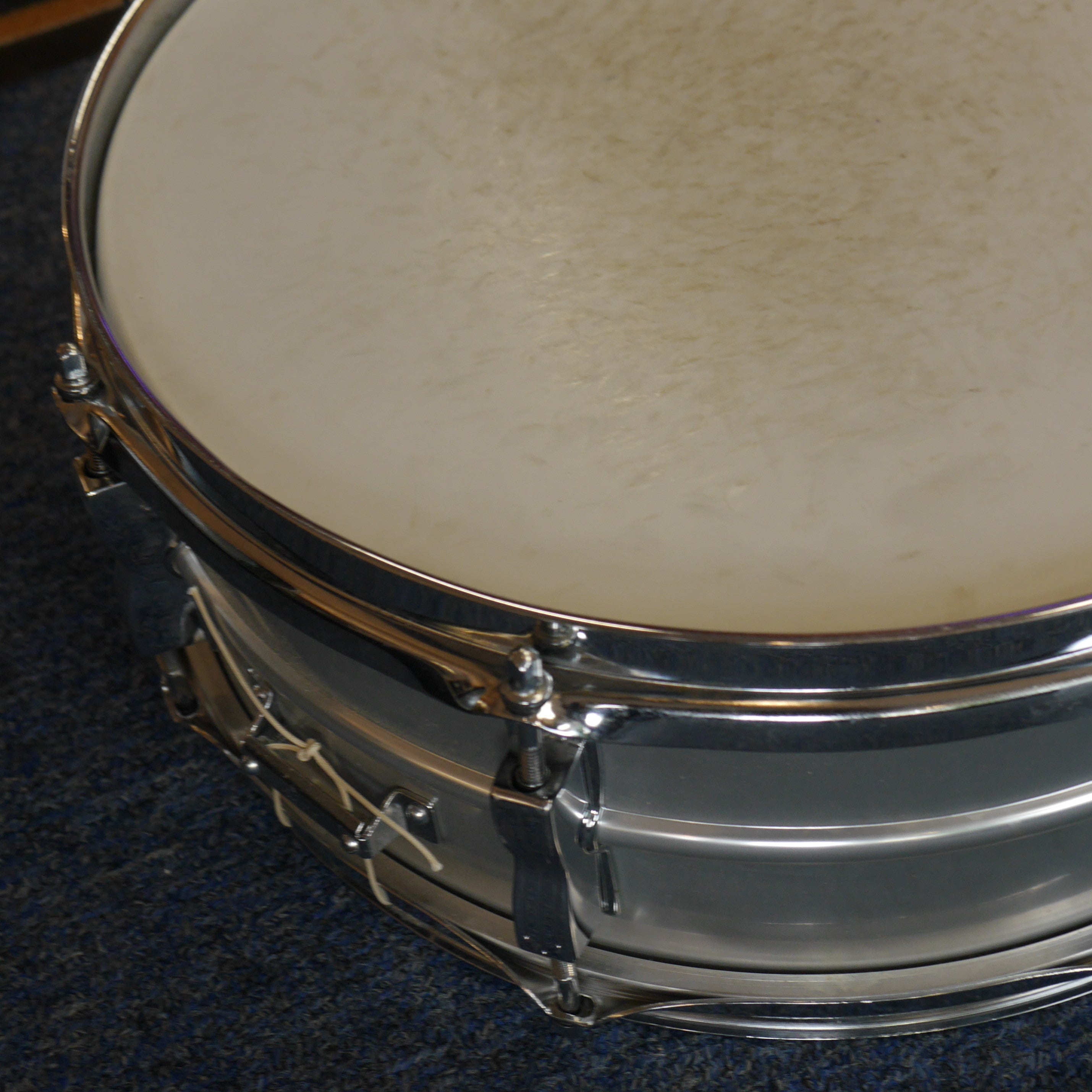 Ludwig Acrolite Snare Drum w/case and stand vintage