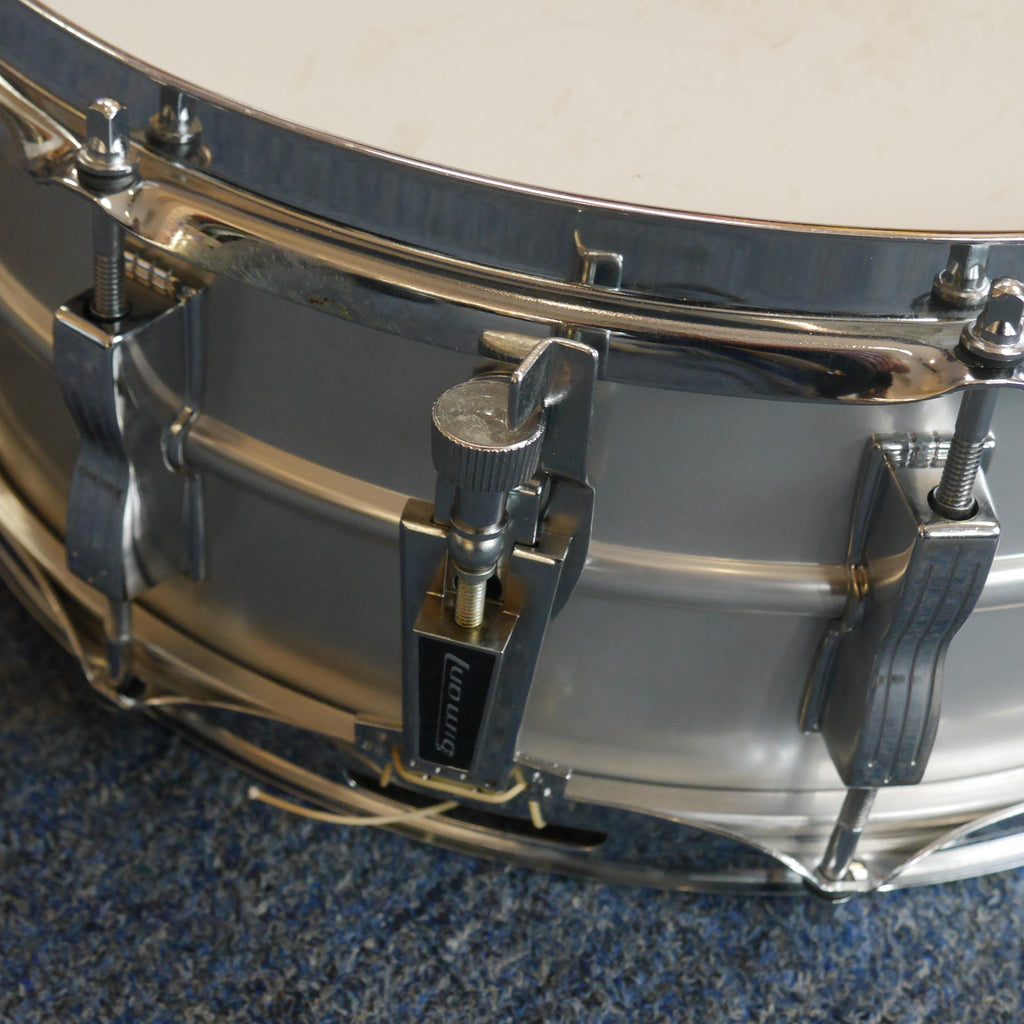Ludwig Acrolite Snare Drum w/case and stand vintage