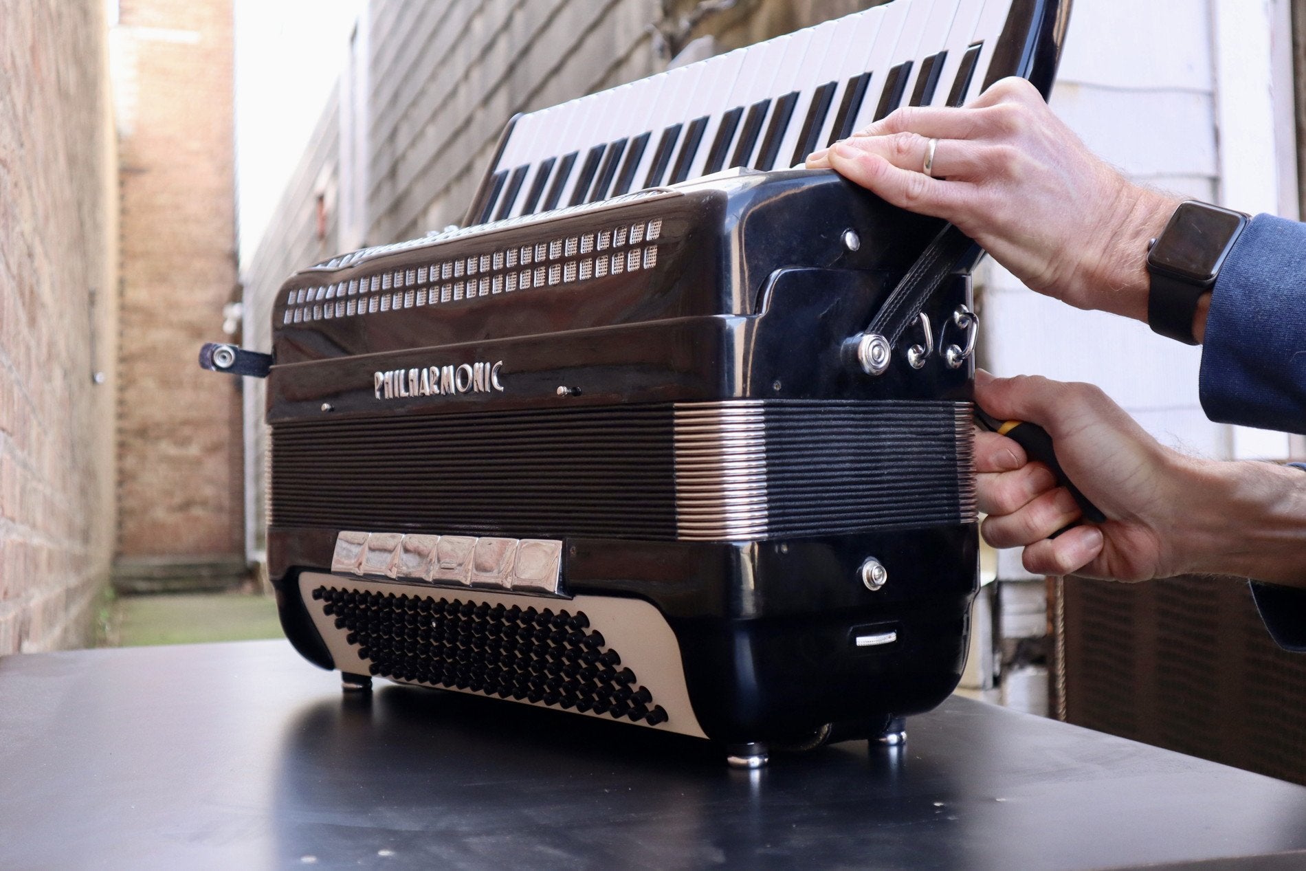 Philharmonic Accordion Model P116L Continental 1970