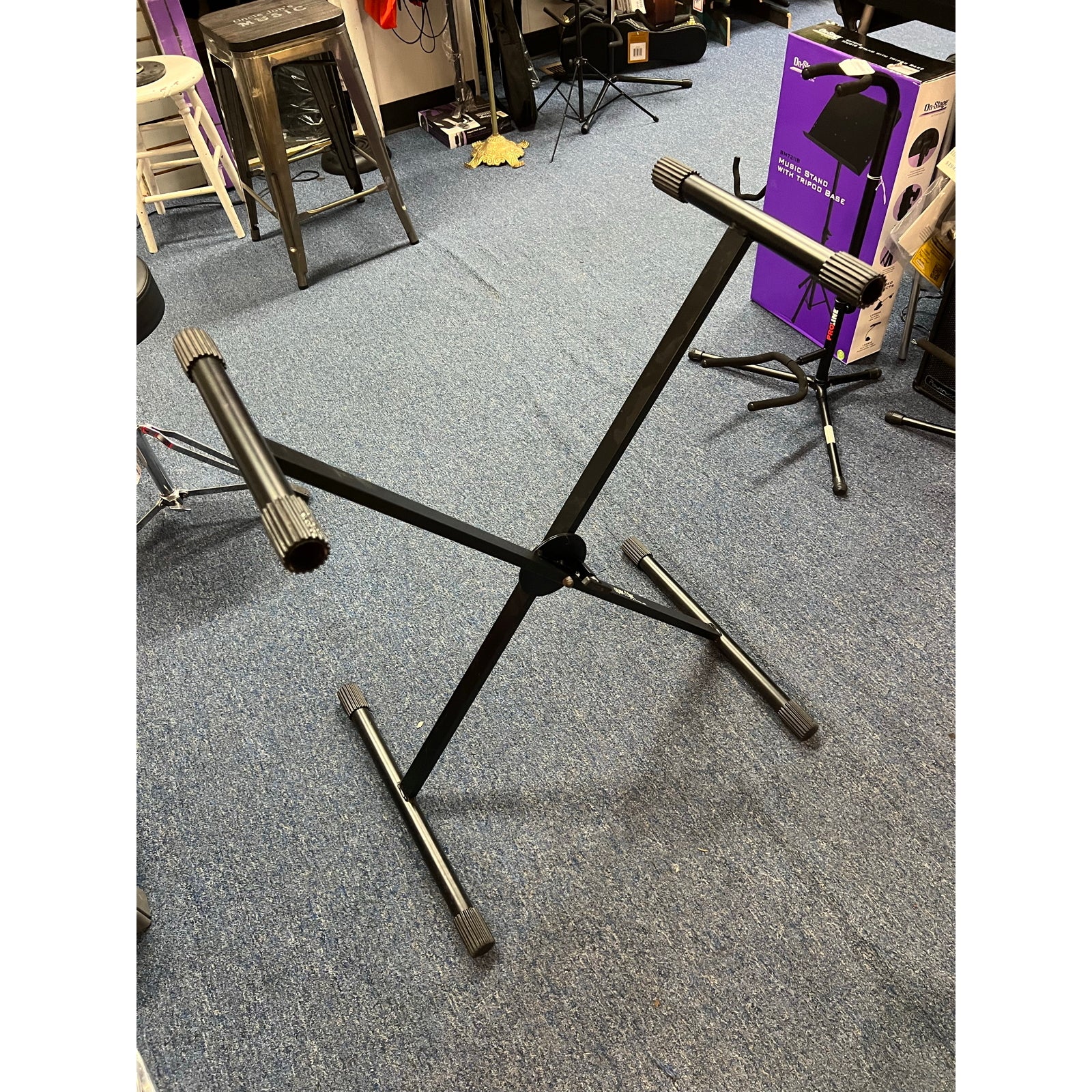 Qwik Lok Systems by BSI Keyboard Stand, X-Style (Used)