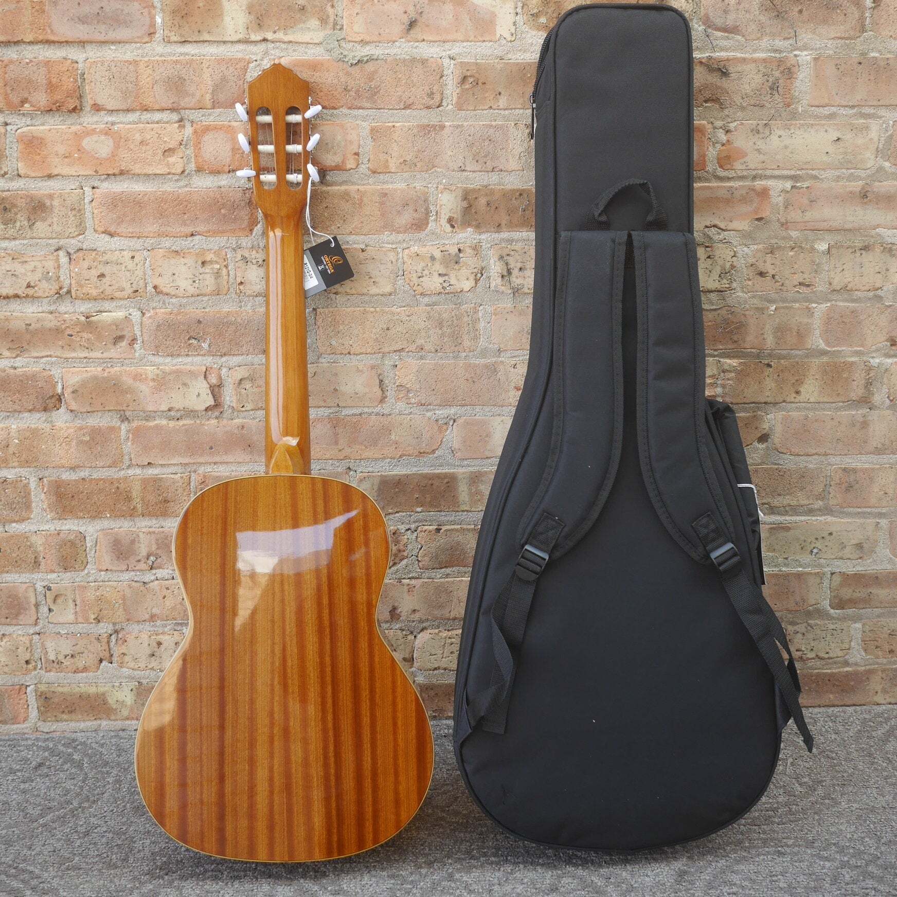 Ortega Family Series R121G-3/4 Classical Guitar Gloss Natural 3/4 Size