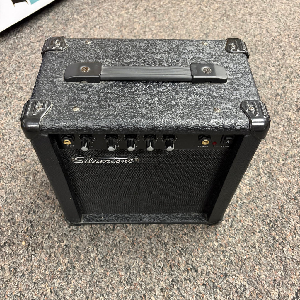 Silvertone BA Xs Bass Guitar Practice Amp (used)