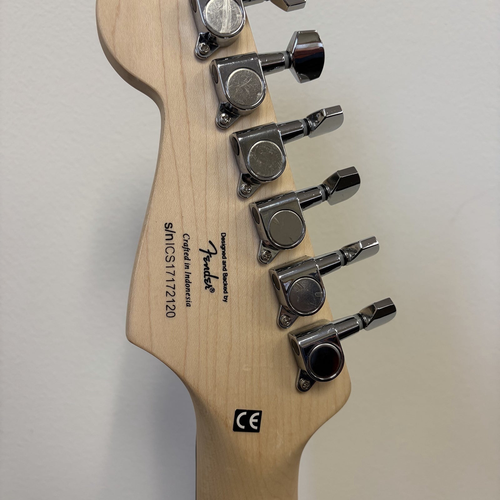 Squier Mini Strat w/Gig Bag