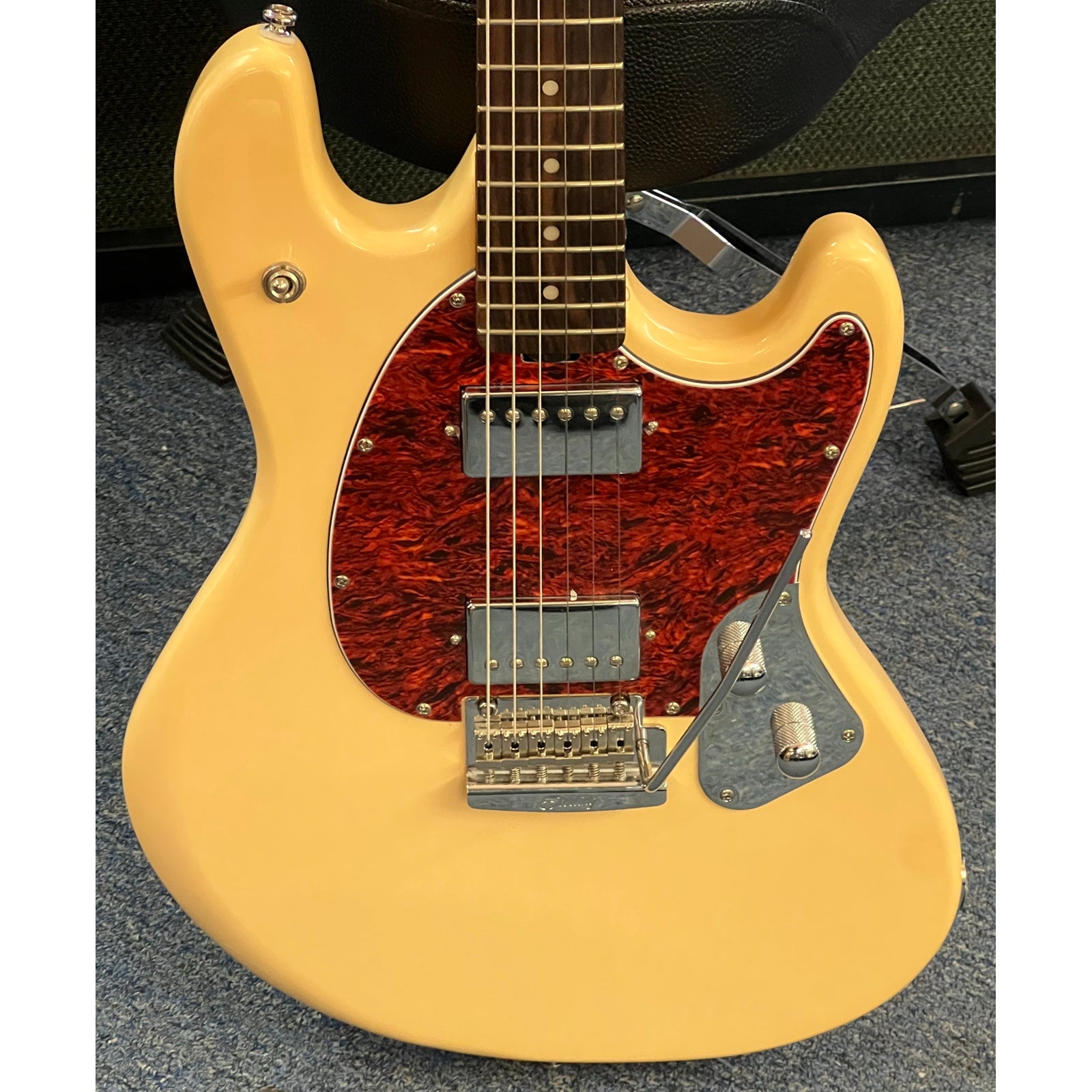 Sterling By Music Man StingRay SR50 - Buttermilk (Excellent Condition)