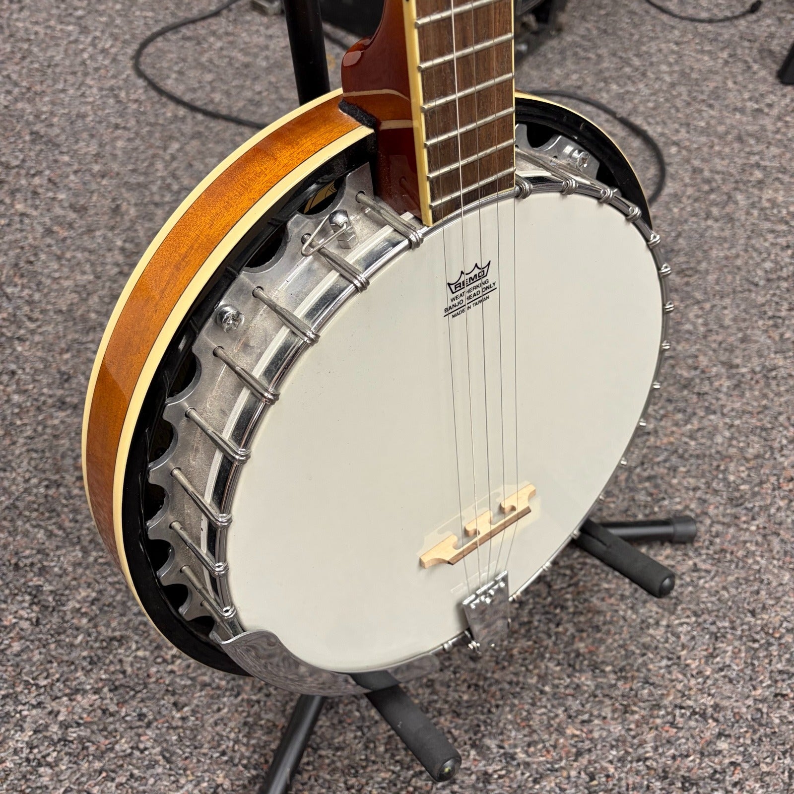 Washburn B-9 5-String Banjo w/pickup, Used